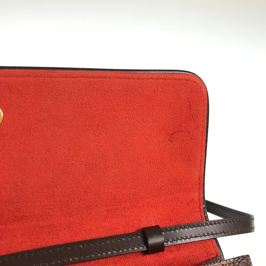 LOUIS VUITTON Shoulder Bag