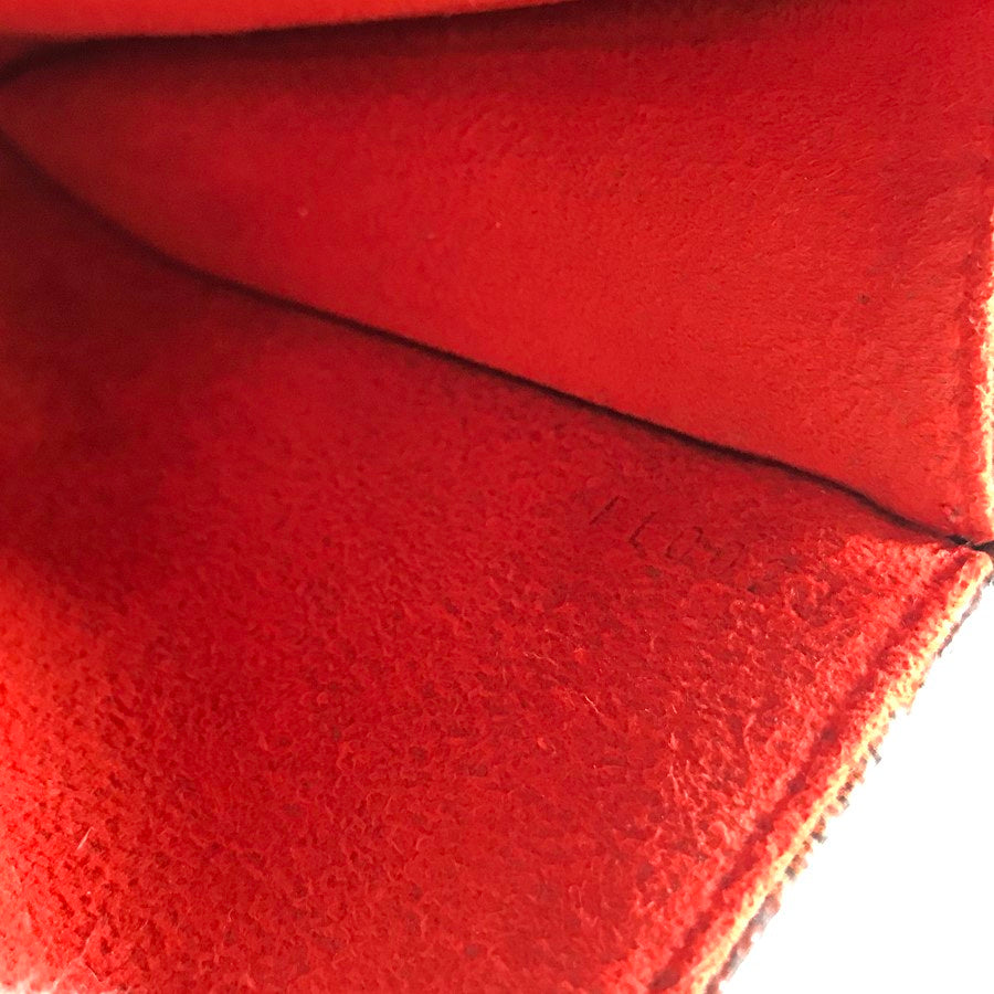 LOUIS VUITTON Shoulder Bag