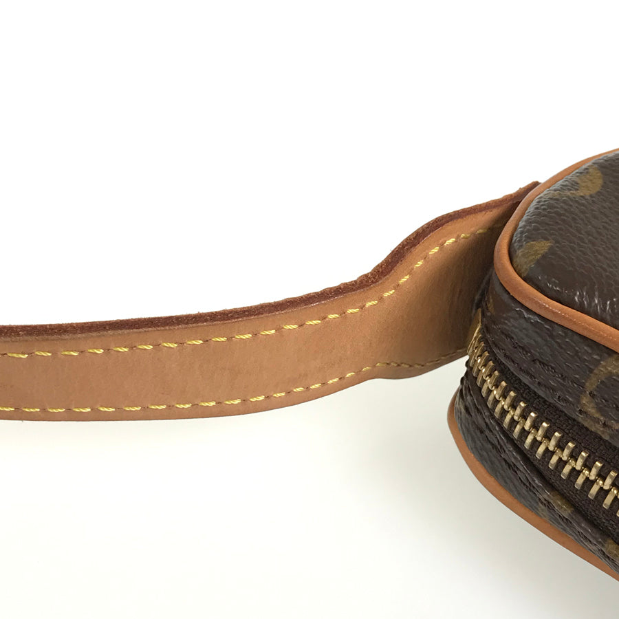 LOUIS VUITTON Monogram Pochette Croissant Shoulder Bag