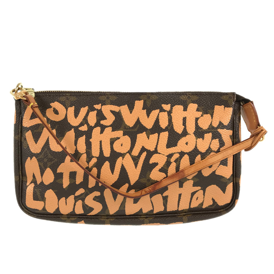 LOUIS VUITTON Pouch