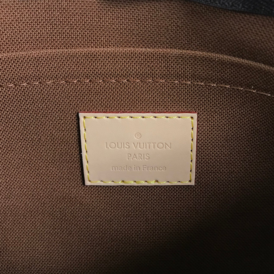 LOUIS VUITTON Monogram Multi Pochette Accessoires M44840 Shoulder bag