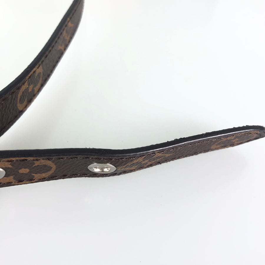 LOUIS VUITTON Shoulder Bag