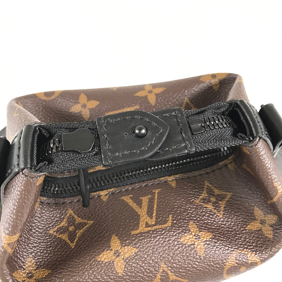 LOUIS VUITTON M57966 Shoulder bag