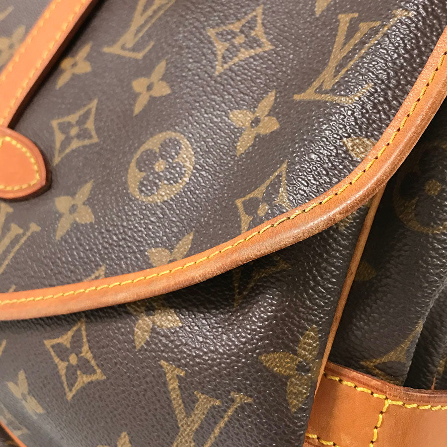 LOUIS VUITTON Monogram Saumur 30 M42256 Shoulder bag