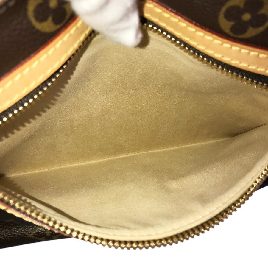 LOUIS VUITTON Monogram Hudson GM Shoulder Bag