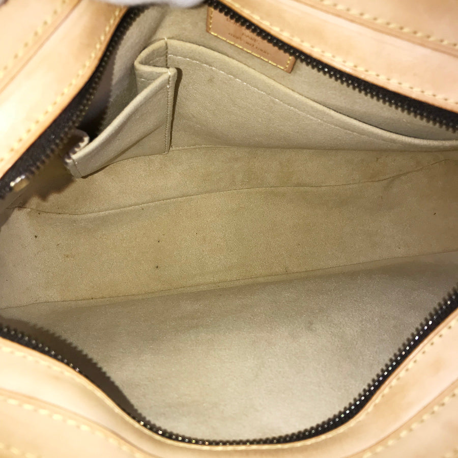 LOUIS VUITTON Monogram Hudson GM Shoulder Bag