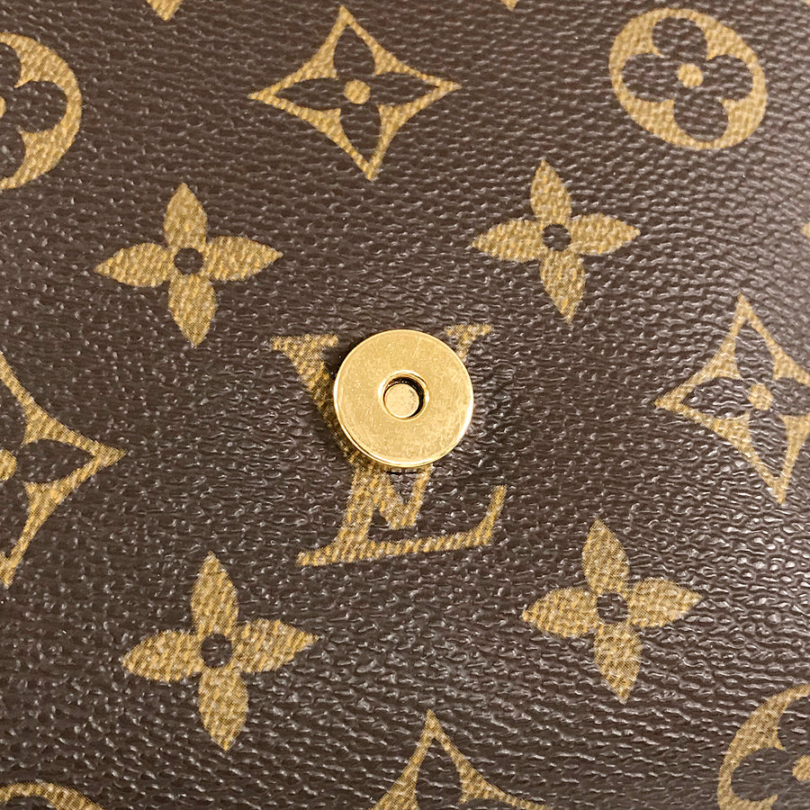 LOUIS VUITTON Monogram Muse Tango short M51257 Shoulder bag