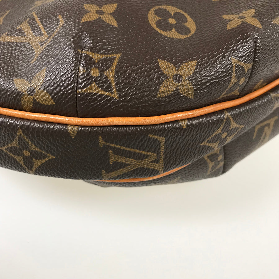 LOUIS VUITTON Monogram MM Croissant M51512 Shoulder bag