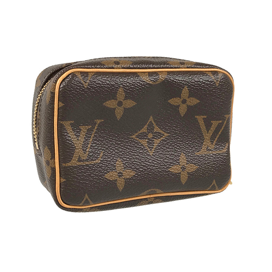 LOUIS VUITTON Pouch