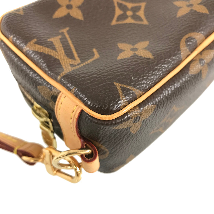 LOUIS VUITTON Pouch