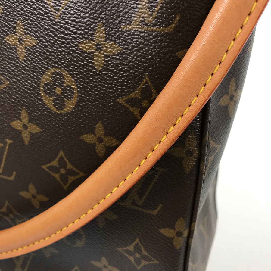 LOUIS VUITTON Monogram looping GM Shoulder Bag