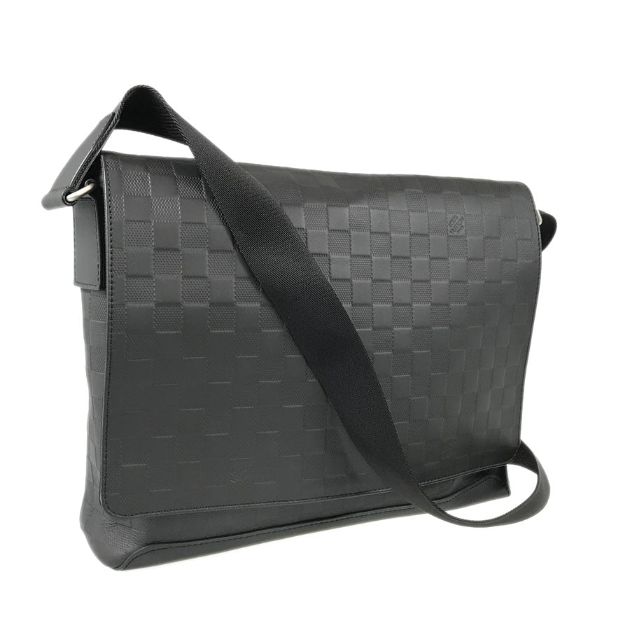 LOUIS VUITTON Damier Amphini District MM N41038 Shoulder bag