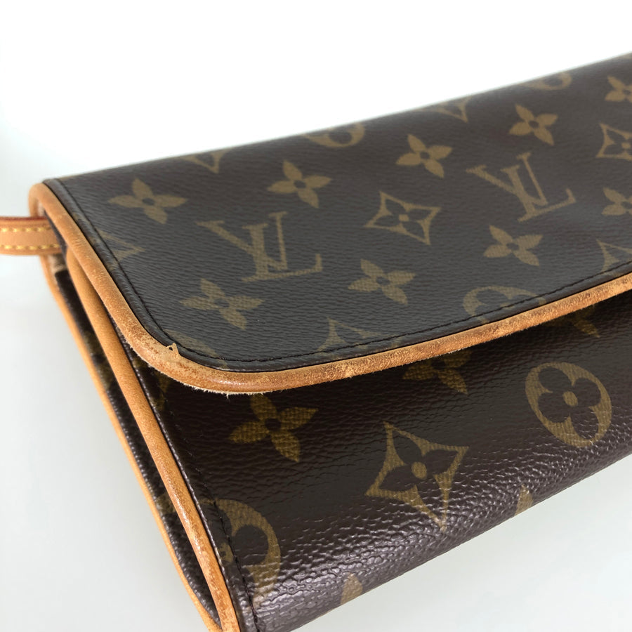 LOUIS VUITTON Monogram Pochette Twin GM M51852 Shoulder bag