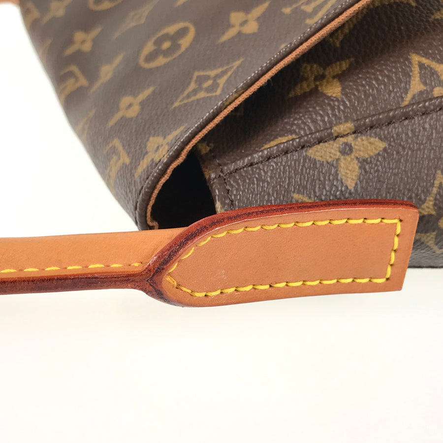 LOUIS VUITTON Made in USA Shoulder Bag
