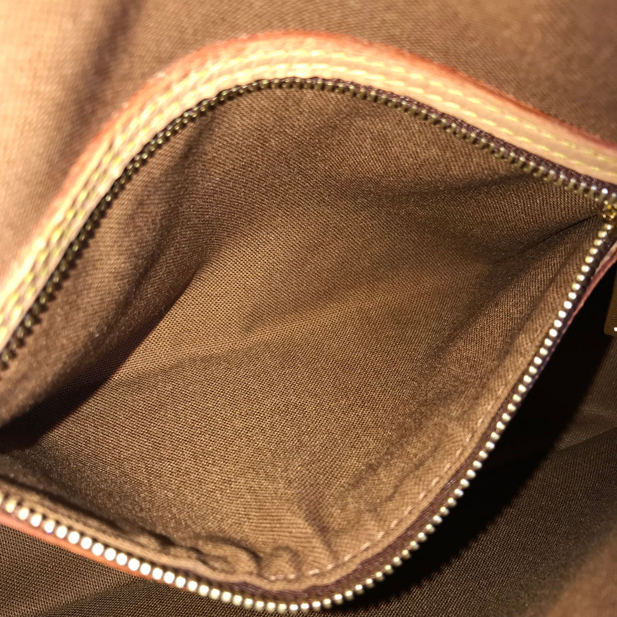 LOUIS VUITTON Made in USA Shoulder Bag