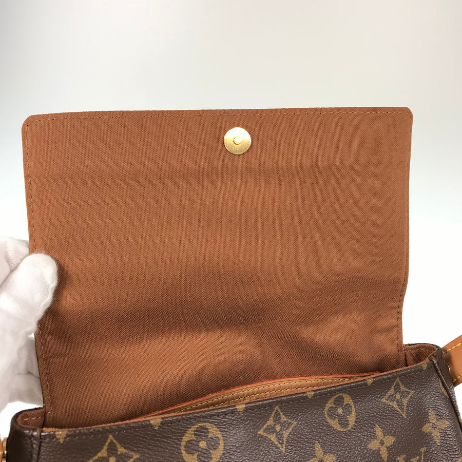 LOUIS VUITTON Made in USA Shoulder Bag