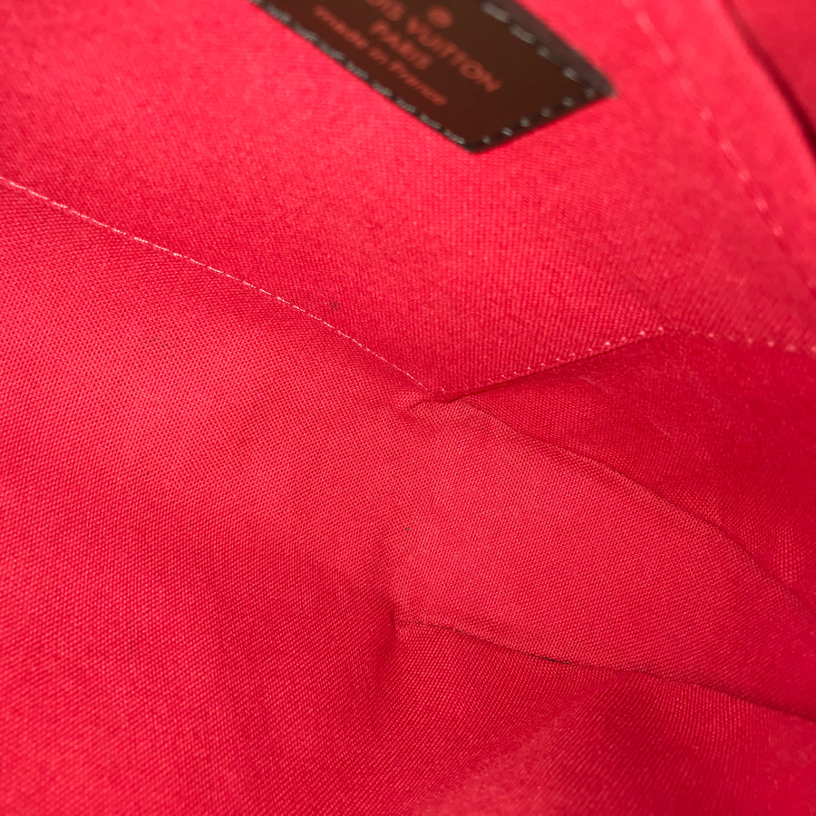 LOUIS VUITTON Damier Thames PM N48180 Shoulder bag