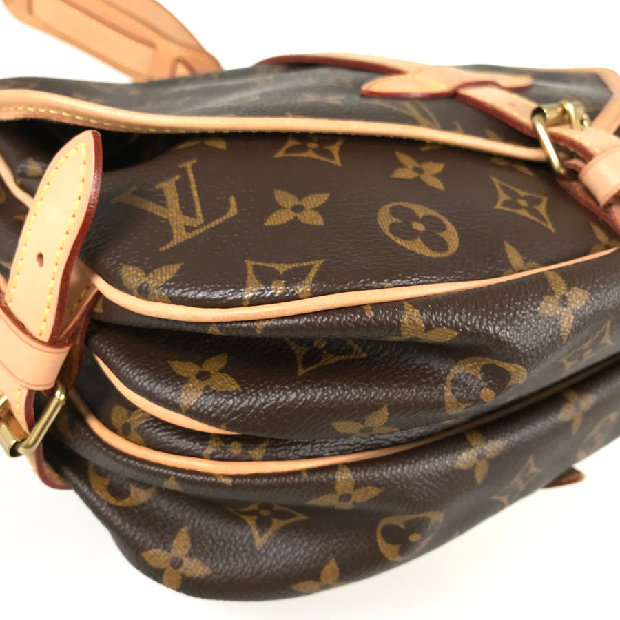 LOUIS VUITTON Monogram Saumur 30 M42256 Shoulder bag