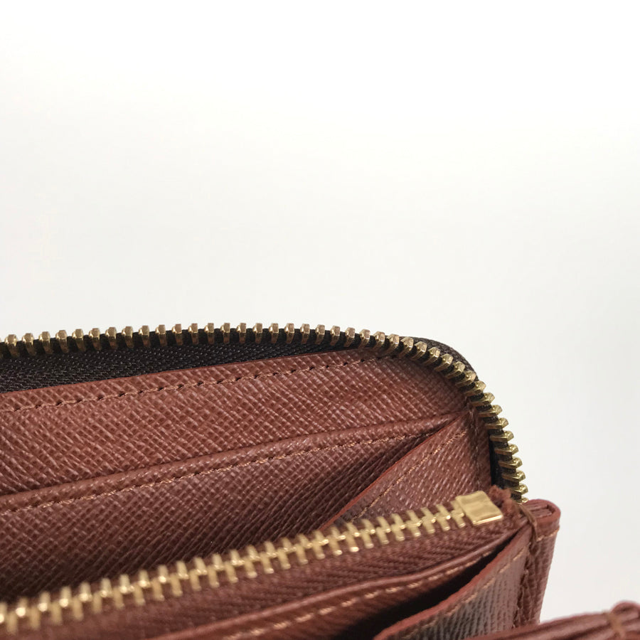 LOUIS VUITTON Monogram zippy wallet purse Zip Around