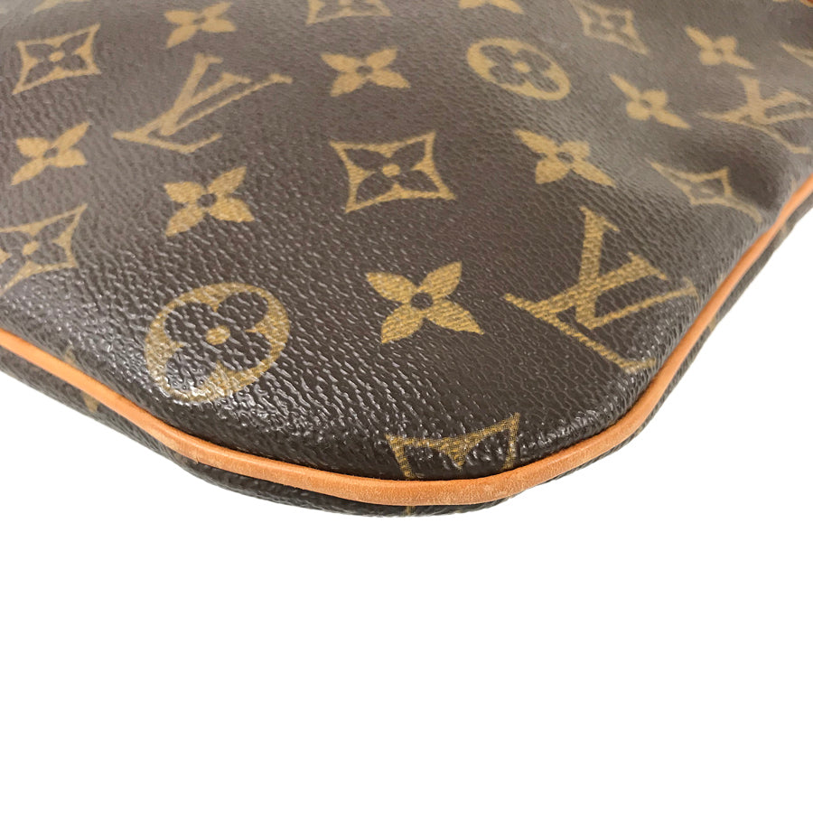 LOUIS VUITTON Monogram Pochette Bosphore Shoulder Bag
