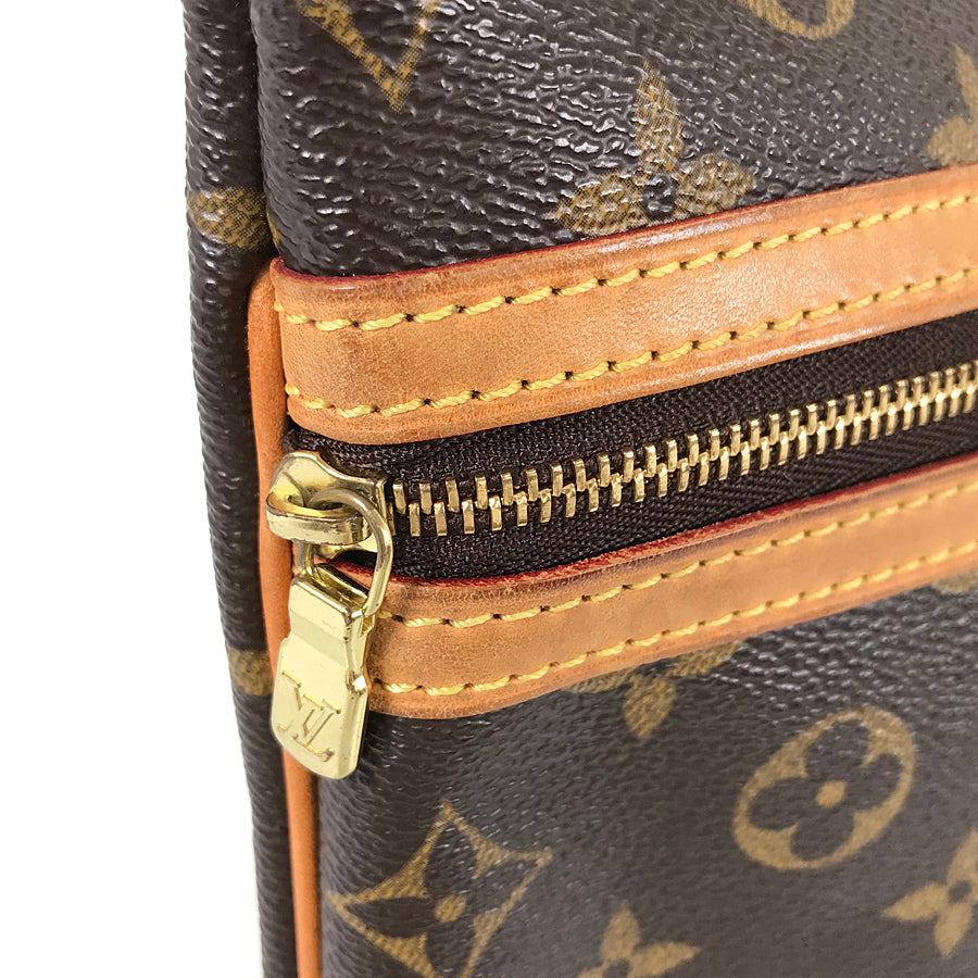 LOUIS VUITTON Monogram Pochette Bosphore Shoulder Bag