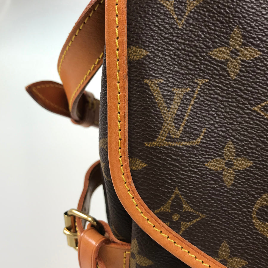 LOUIS VUITTON Monogram Saumur 30 M42256 Shoulder bag