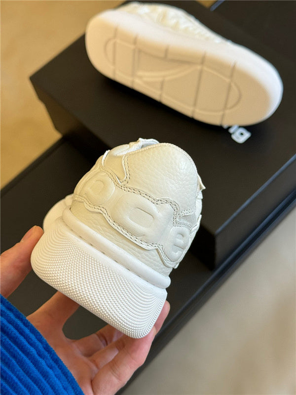 BF - AQ Sneakers - 008