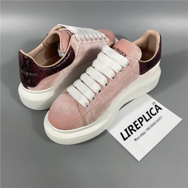 BF - AQ Sneakers - 234