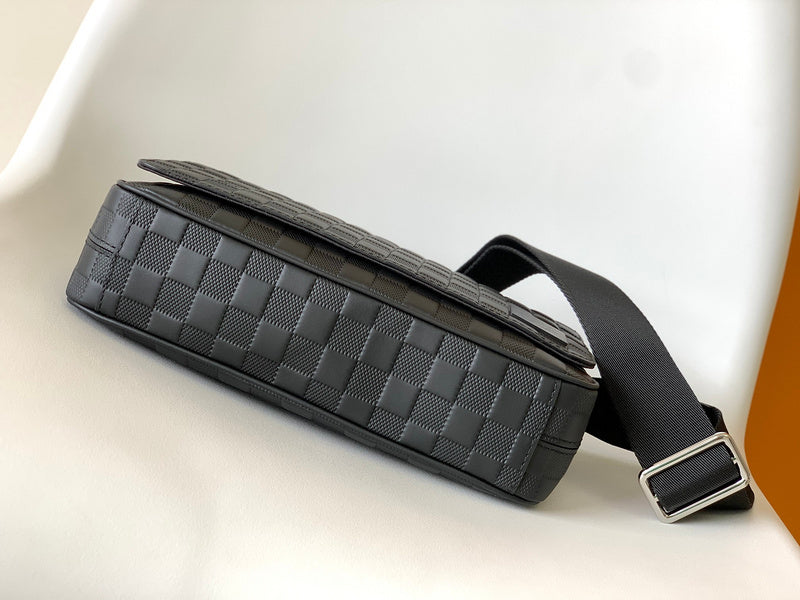 BF - All Men Bags - 016