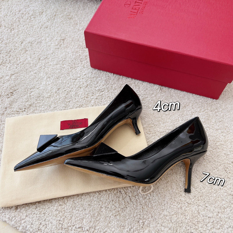 BF - VEL Shoes - 228