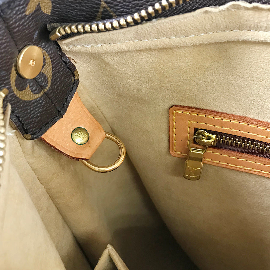 LOUIS VUITTON Monogram Looping GM M51145 Shoulder bag