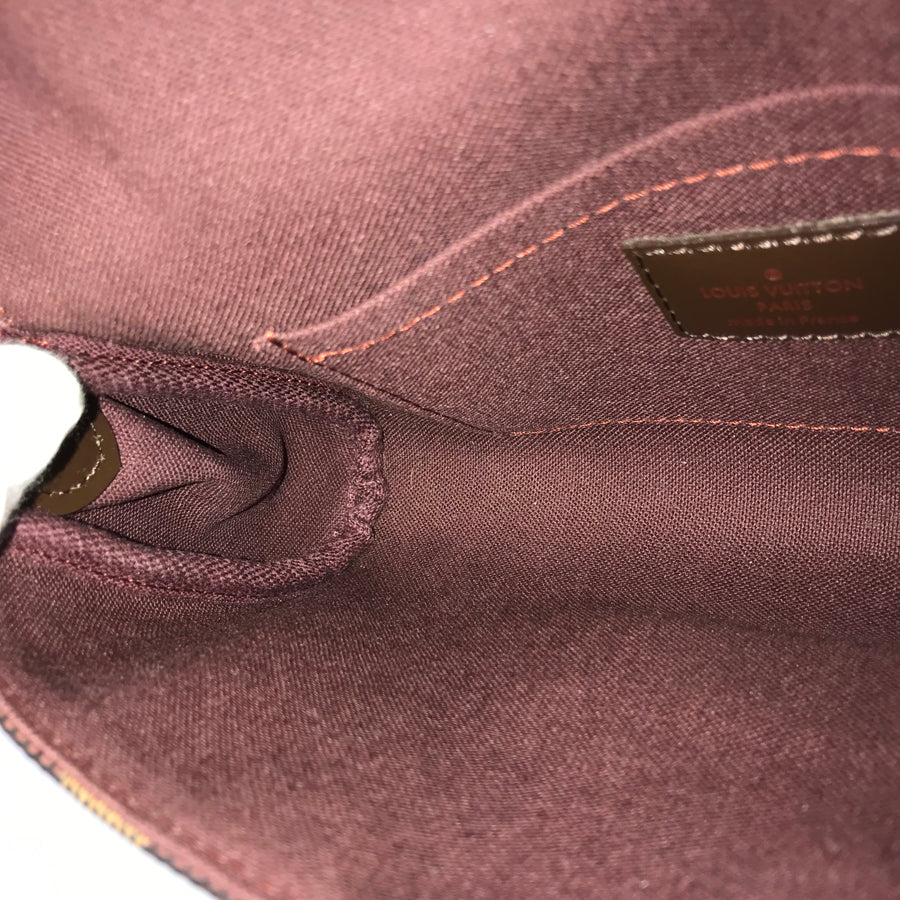 LOUIS VUITTON Damier Favorit PM N41276 Shoulder bag