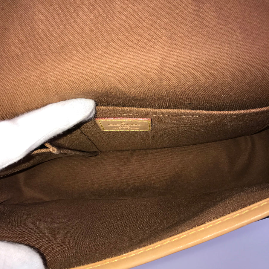 LOUIS VUITTON Monogram Sologne Shoulder Bag