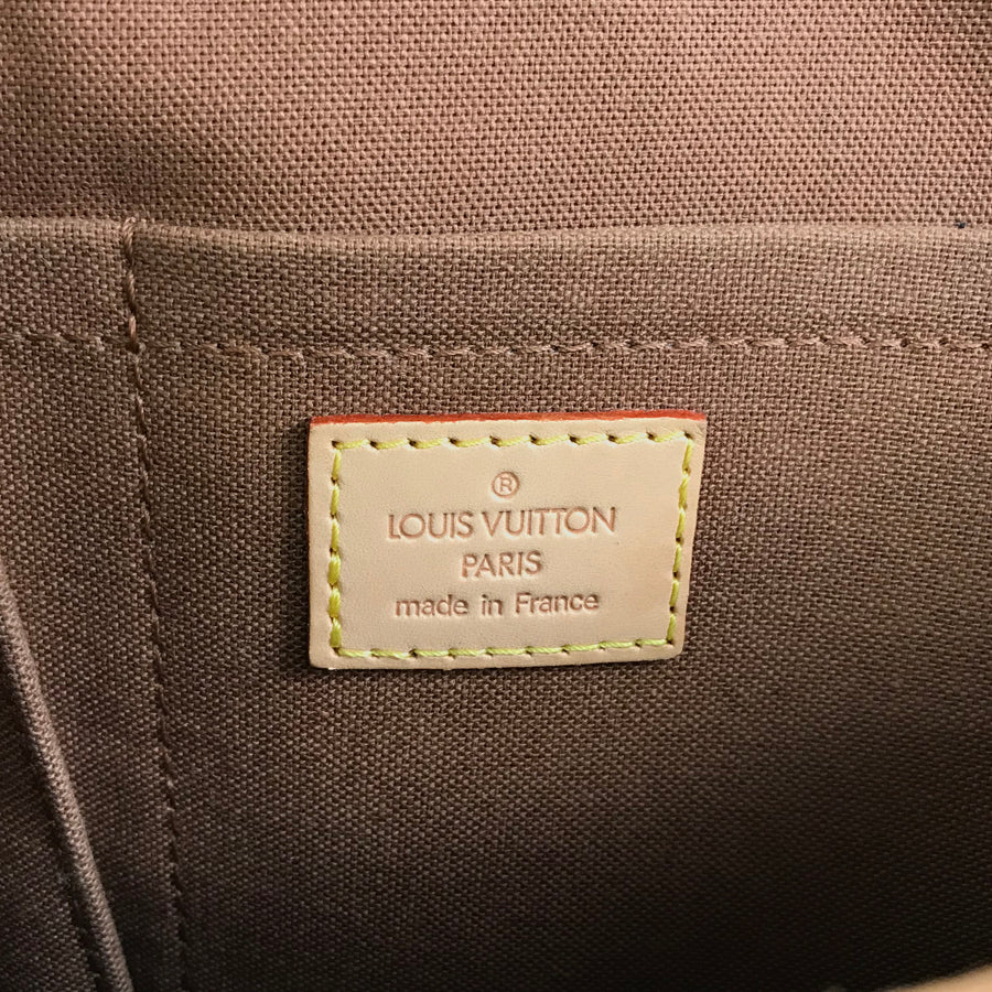 LOUIS VUITTON Monogram Sologne Shoulder Bag