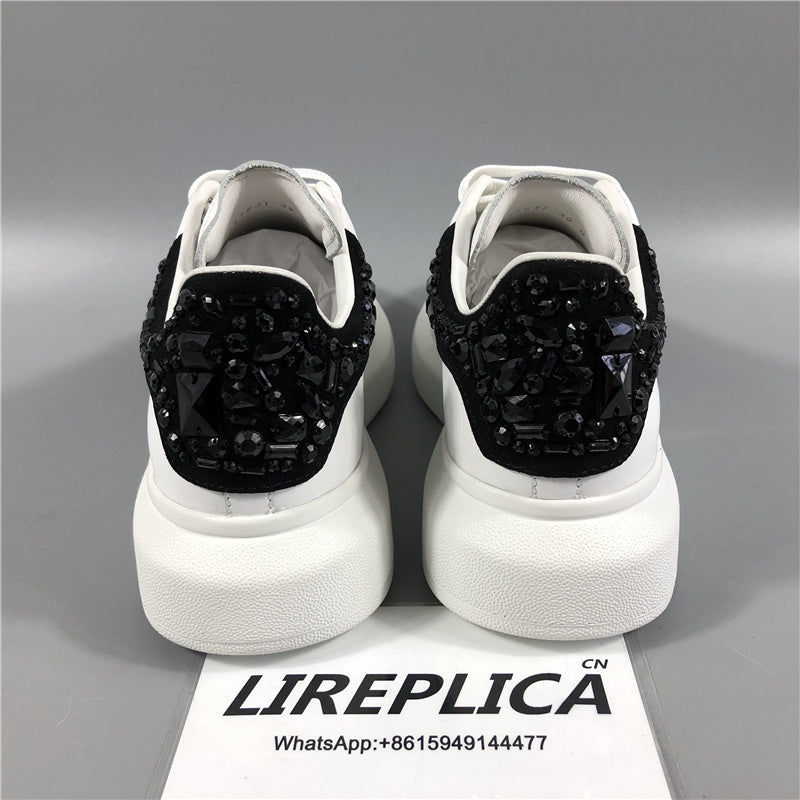 BF - AQ Sneakers - 239