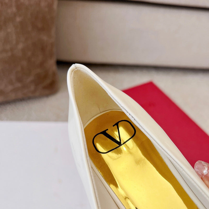 BF - VEL Shoes - 228