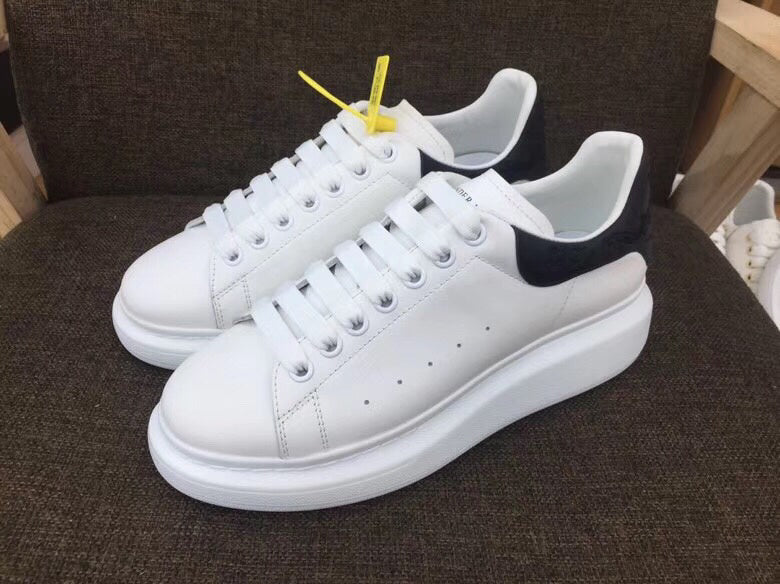 BF - AQ Sneakers - 343