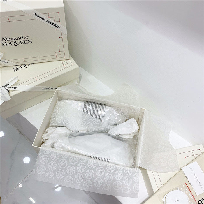 BF - AQ Sneakers - 014