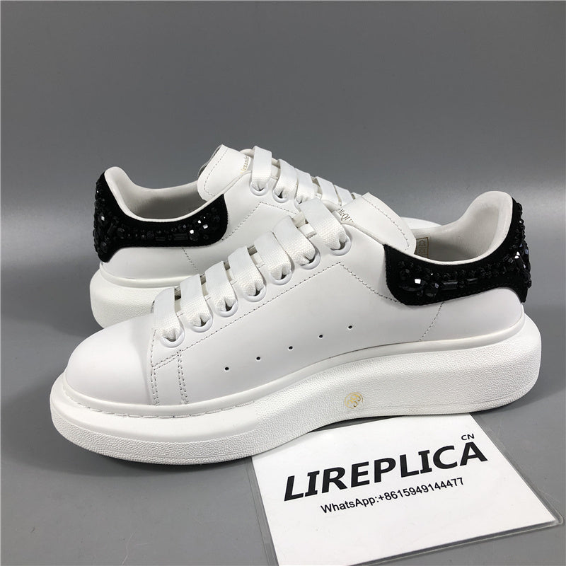 BF - AQ Sneakers - 239