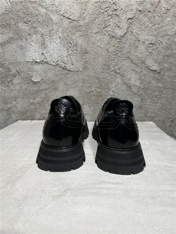 BF - AQ Sneakers - 180