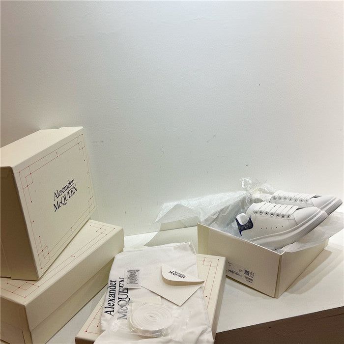 BF - AQ Sneakers - 001