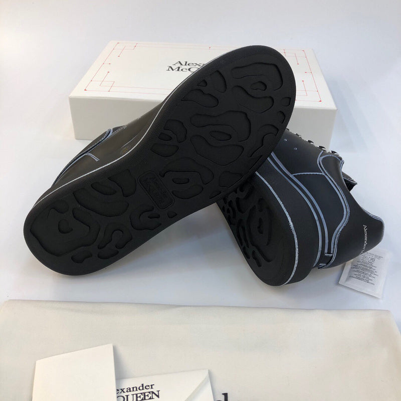 BF - AQ Sneakers - 209