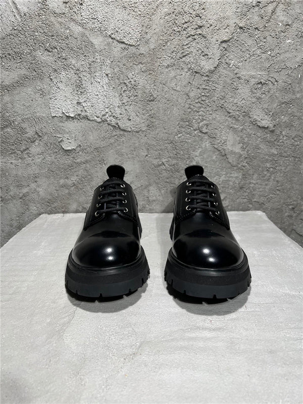 BF - AQ Sneakers - 180