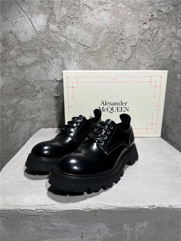 BF - AQ Sneakers - 180