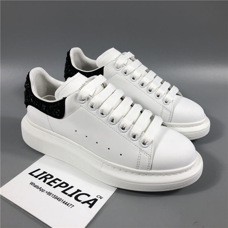 BF - AQ Sneakers - 239