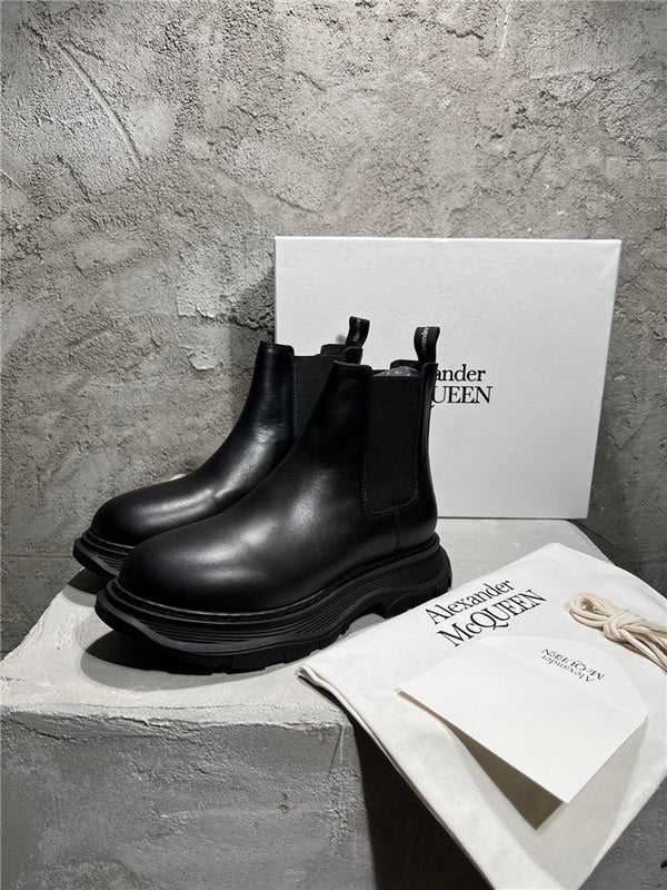 BF - AQ Sneakers - 154