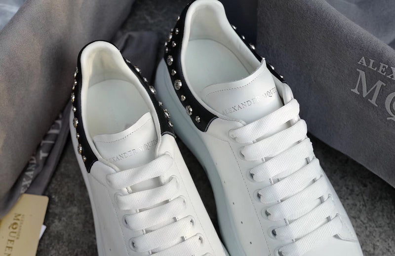 BF - AQ Sneakers - 328