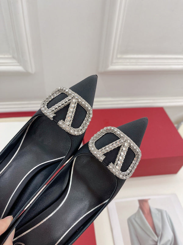 BF - VEL Shoes - 220