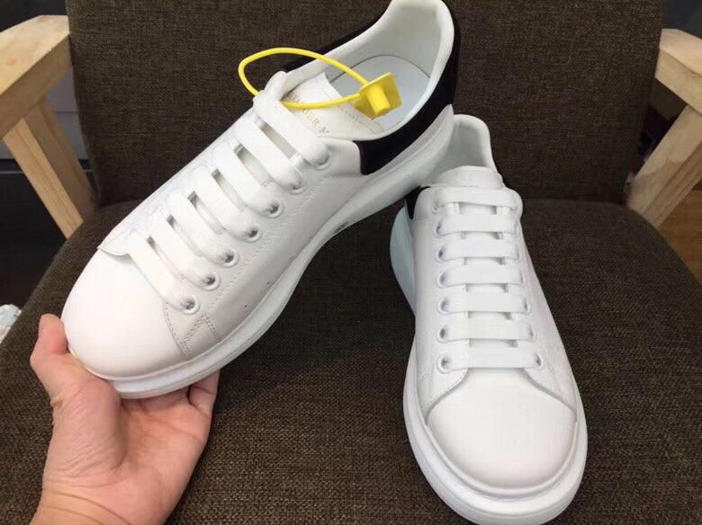 BF - AQ Sneakers - 352