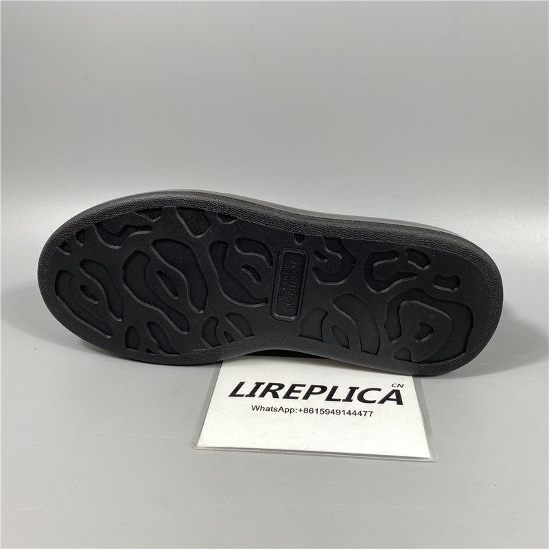 BF - AQ Sneakers - 233